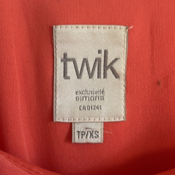 Pink skater dress - Picture 4 of 7